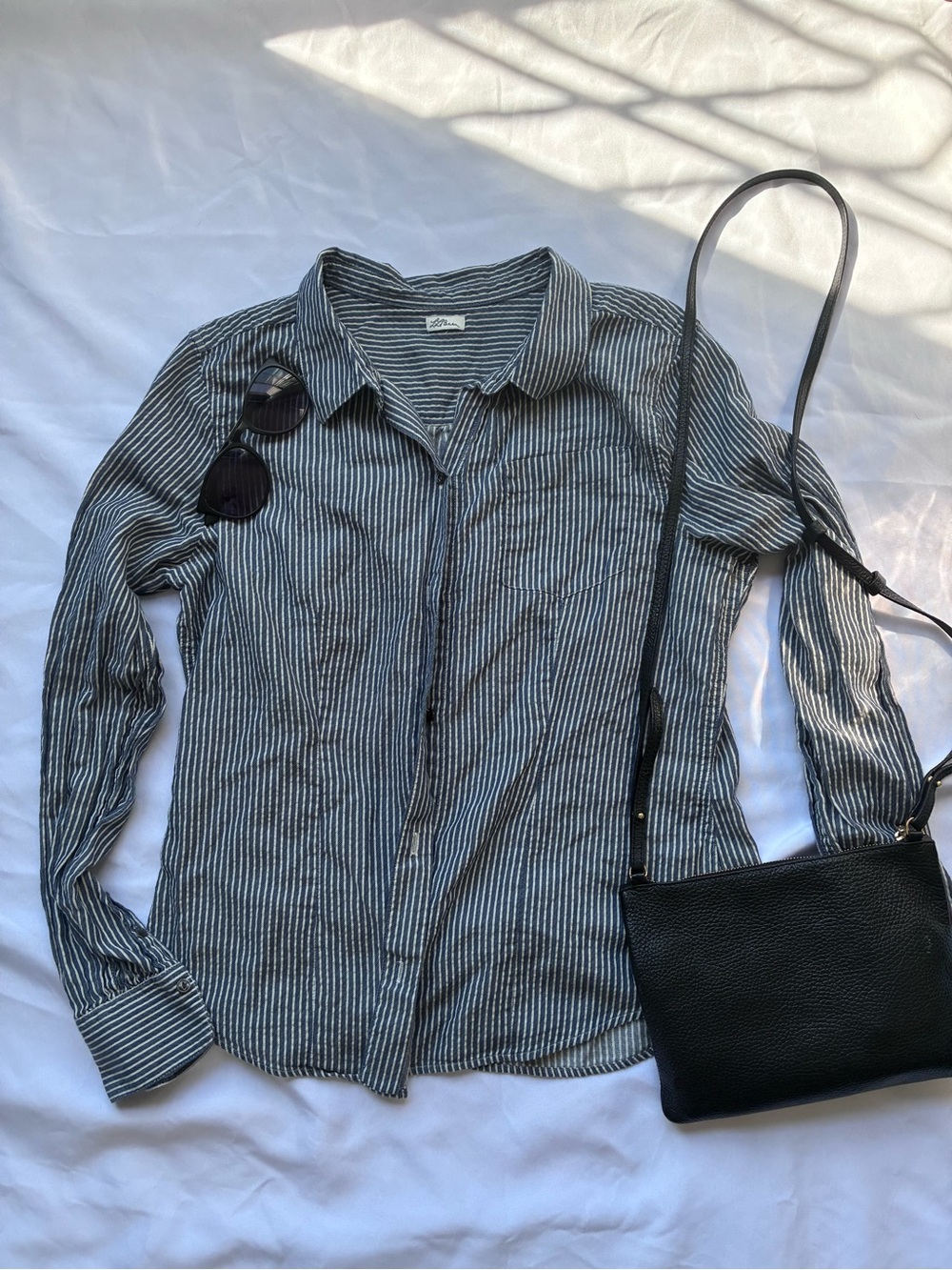 L.L.Bean 100% Cotton Button Down Shirt Classic Casual Preppy Coastal Top